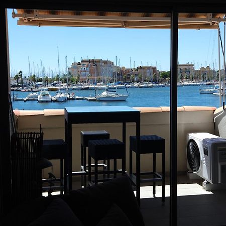 Confort Sur Le Port Gruissan Exterior photo